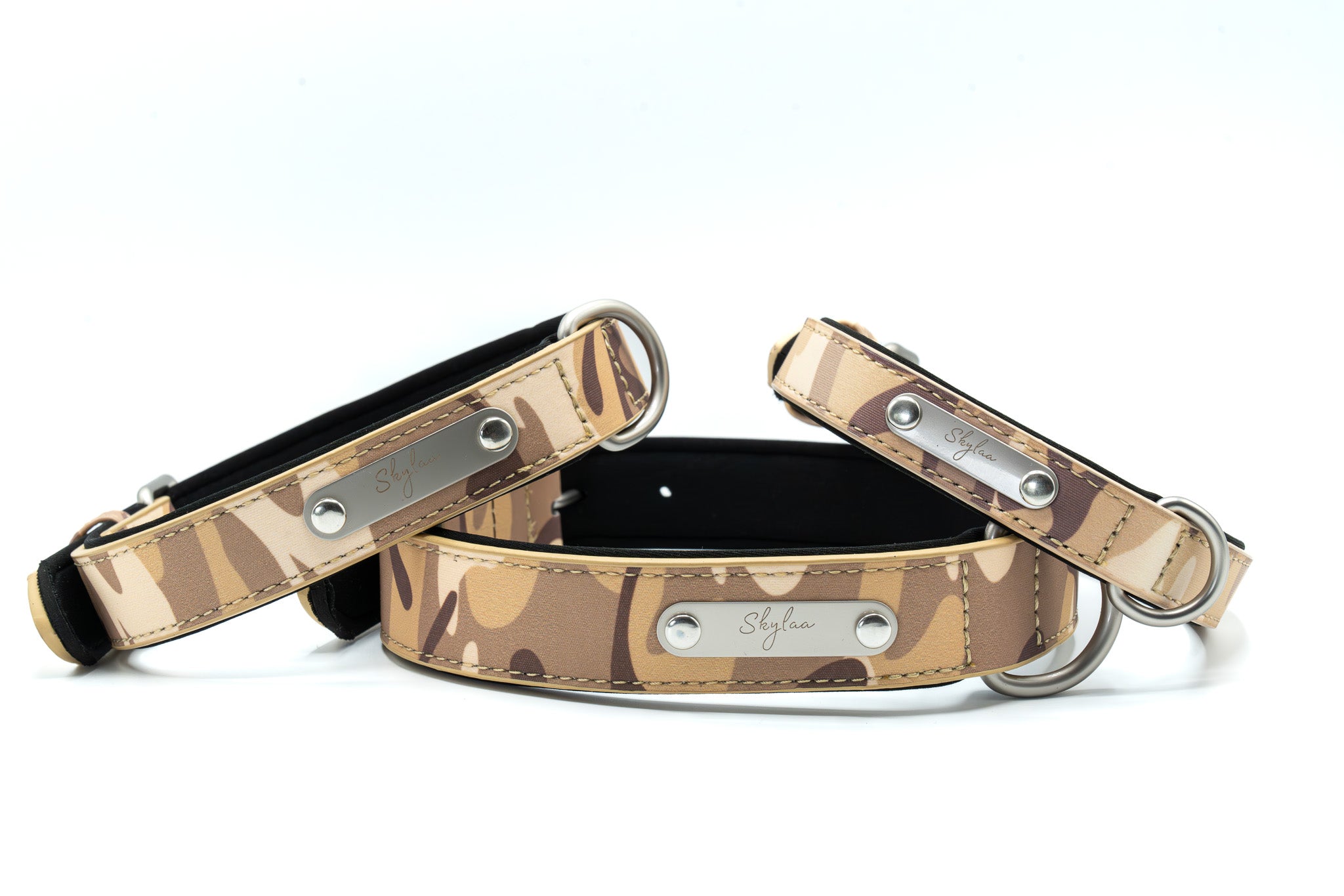 Glowing Sand Camouflage Collar